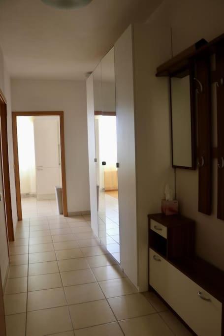 Apartment Hurka - 15 Min Do Centra, Garaz 프라하 외부 사진